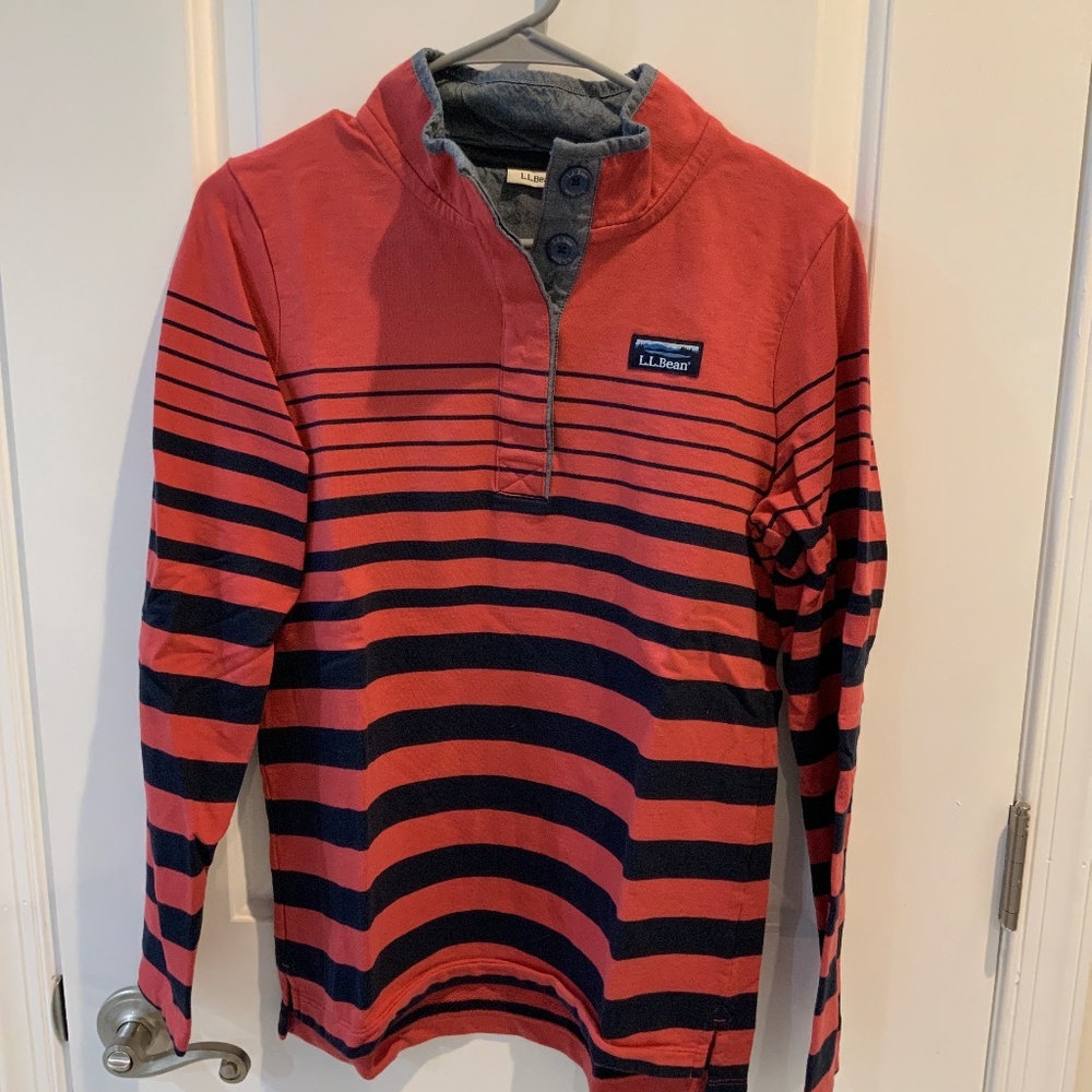 LL Bean top